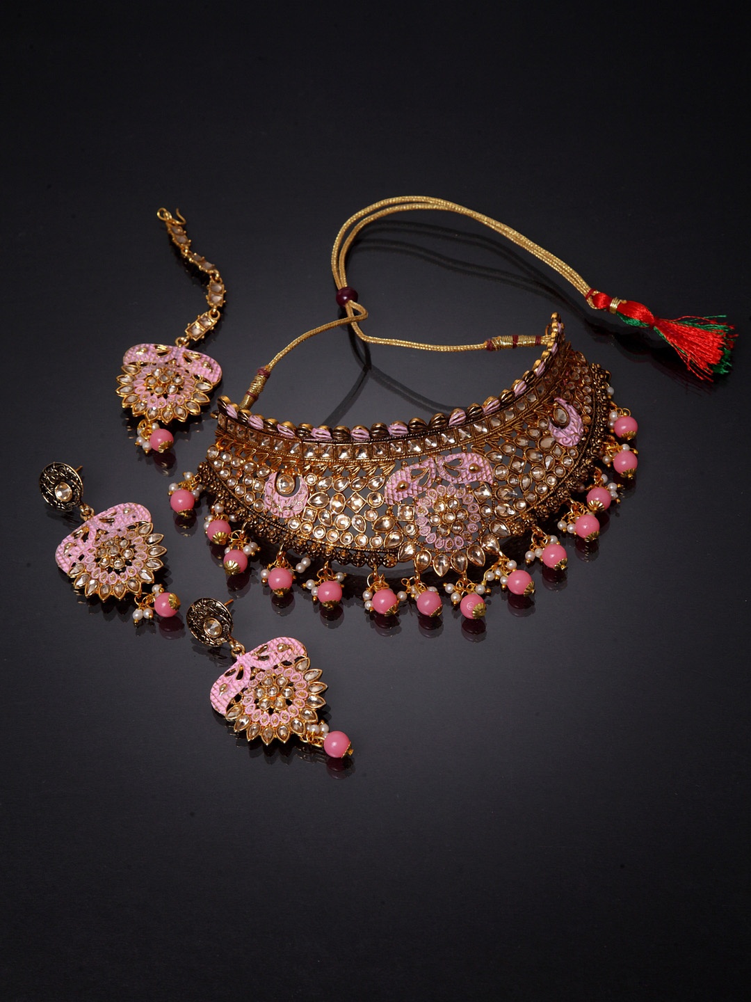 ANIKAS CREATION Gold-Plated Beige & Pink Kundan-Studded Enamelled Bridal Look Choker Jewellery Set
ANIKAS CREATION Gold-Plated Beige & Pink Kundan-Studded Enamelled Bridal Look Choker Jewellery Set