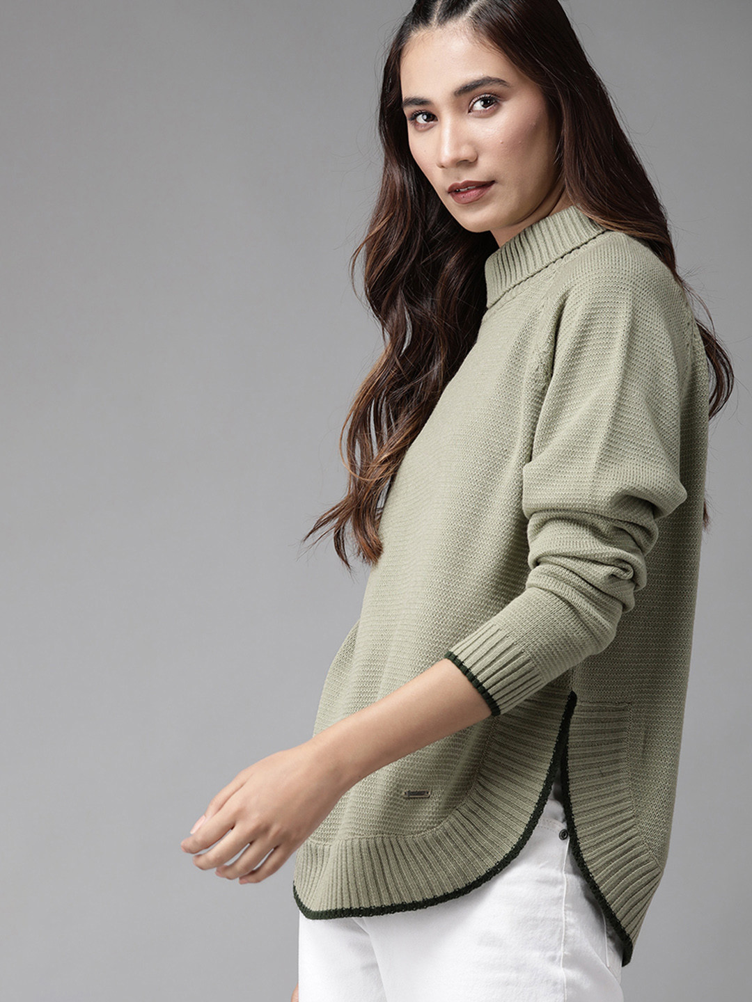 Roadster Women Olive Green Solid Pullover Sweater 
Roadster Women Olive Green Solid Pullover Sweater