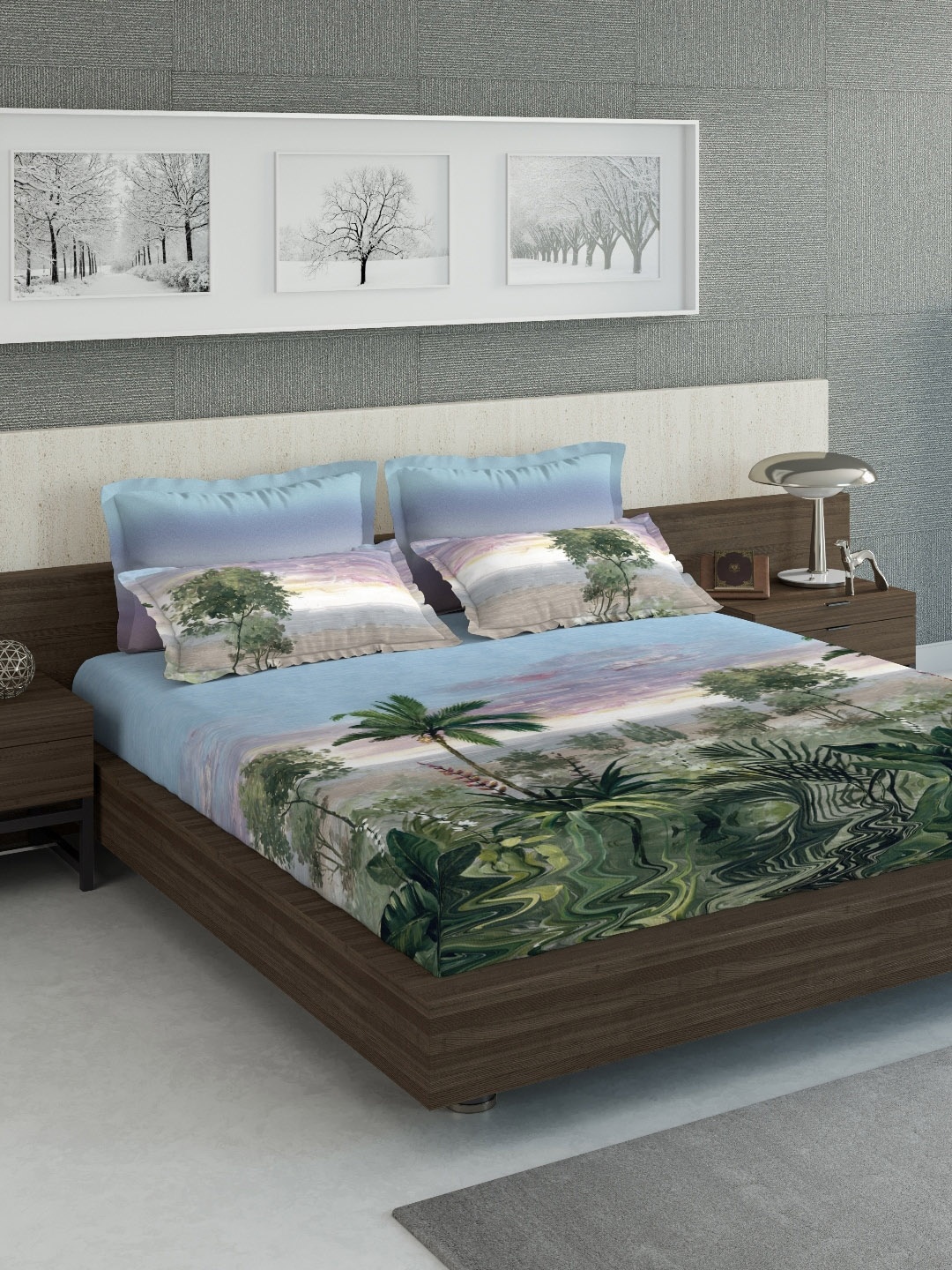 DDecor Green & Blue Abstract 300 TC Cotton 1 King Bedsheet with 4 Pillow Covers