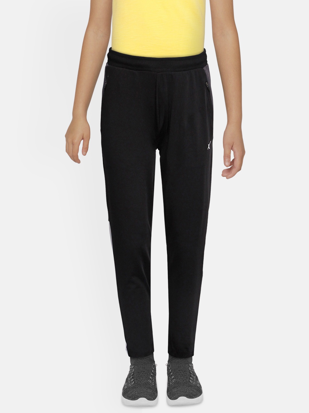 HRX by Hrithik Roshan Boys Black Solid Slim Fit Antimicrobial Rapid-Dry Active Track Pants
HRX by Hrithik Roshan Boys Black Solid Slim Fit Antimicrobial Rapid-Dry Active Track Pants