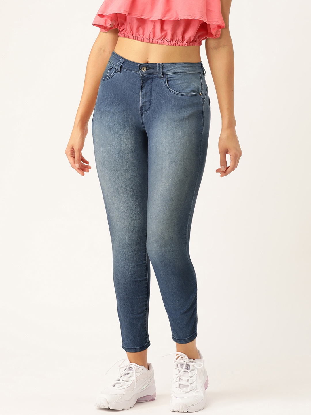 Flying Machine Women Blue Twiggy Super Skinny Fit Clean Stretchable Look Cropped Jeans
Flying Machine Women Blue Twiggy Super Skinny Fit Clean Stretchable Look Cropped Jeans