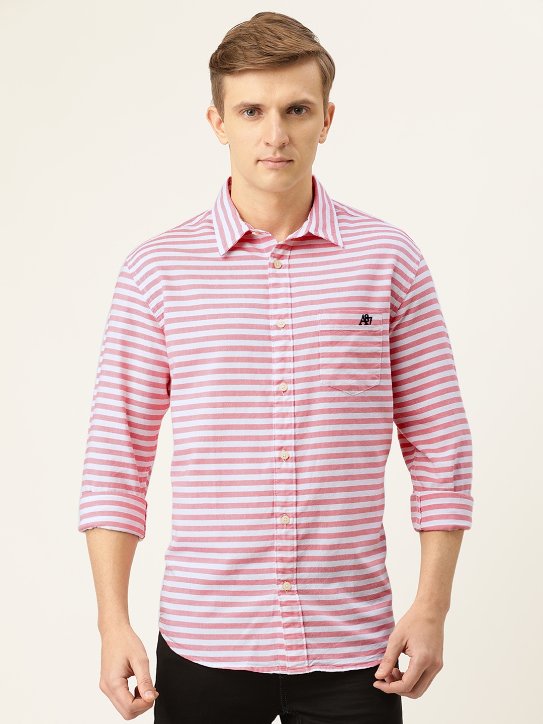 Aeropostale Men Pink & White Regular Fit Striped Casual Shirt