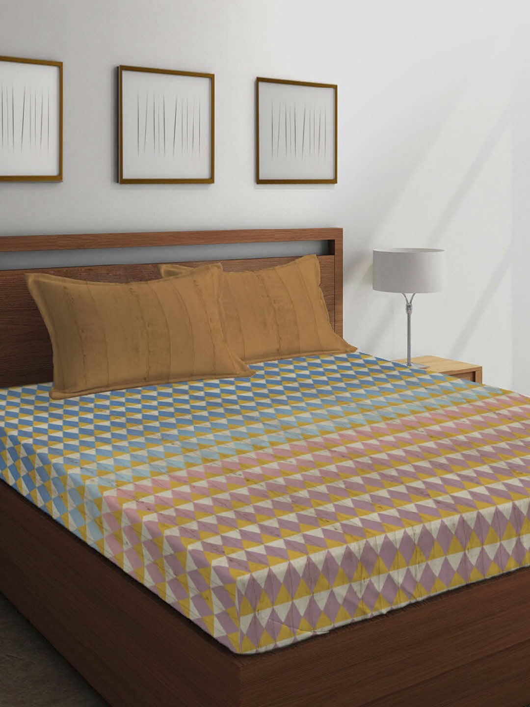 Boutique Living India Multicoloured Geometric 144 TC 1 King Bedsheet with 2 Pillow Covers, Multi
Boutique Living India Multicoloured Geometric 144 TC 1 King Bedsheet with 2 Pillow Covers, Multi