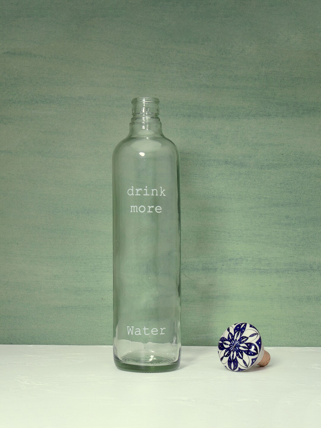 ellementry Unisex Transparent Solid Drink More Glass Water Bottle With Ceramic Stopper 
ellementry Unisex Transparent Solid Drink More Glass Water Bottle With Ceramic Stopper