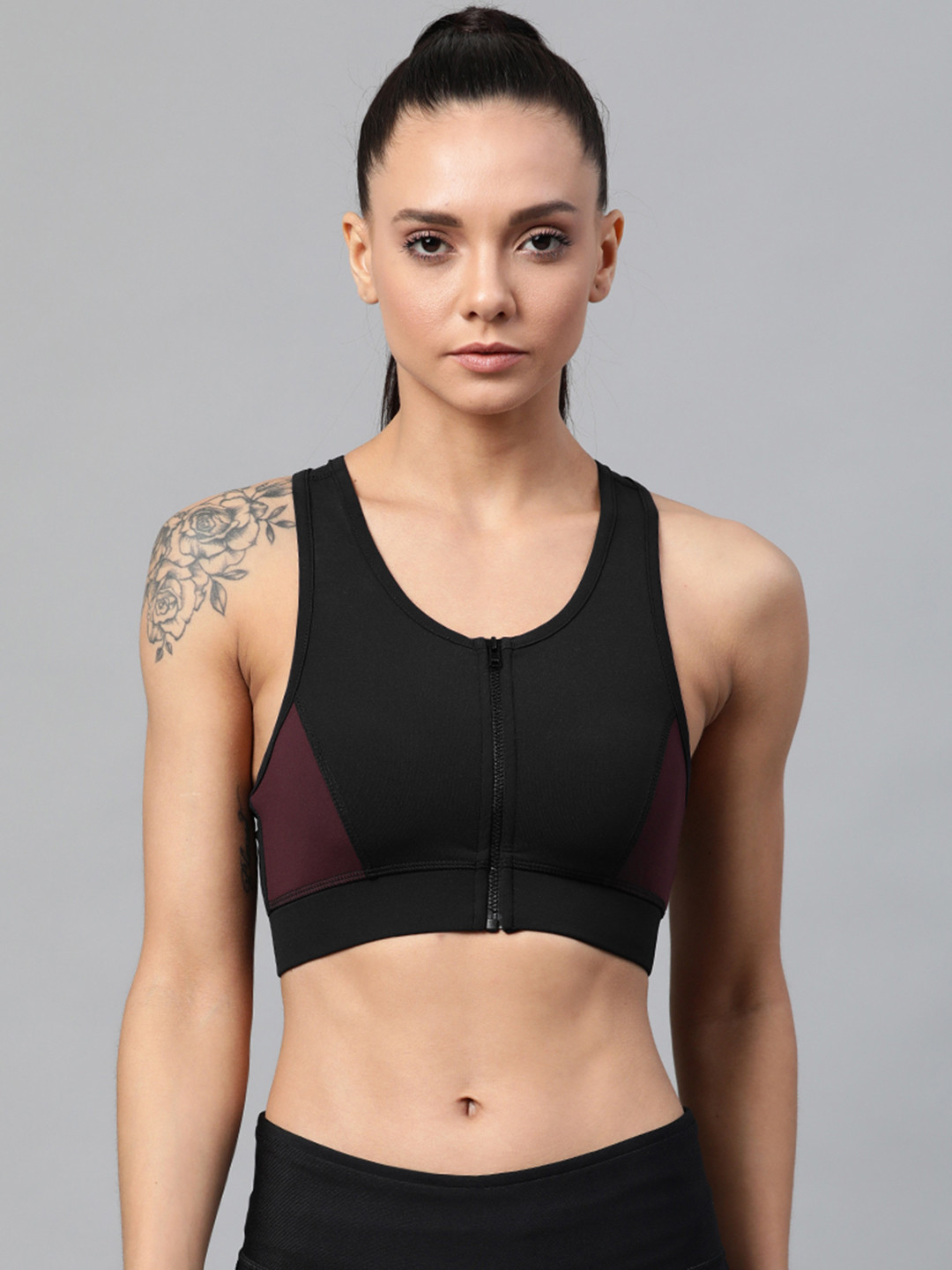 skyria Black & Burgundy Colourblocked Non-Wired Non Padded Rapid Dry Sports Bra SSU008A3XS
skyria Black & Burgundy Colourblocked Non-Wired Non Padded Rapid Dry Sports Bra SSU008A3XS