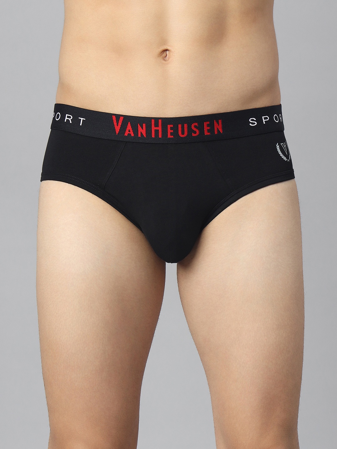 Van Heusen Men Solid Plush Back Elasticized Waistband Ultra Soft BriefsIHEBR1VSBK70007, Black
Van Heusen Men Solid Plush Back Elasticized Waistband Ultra Soft BriefsIHEBR1VSBK70007, Black