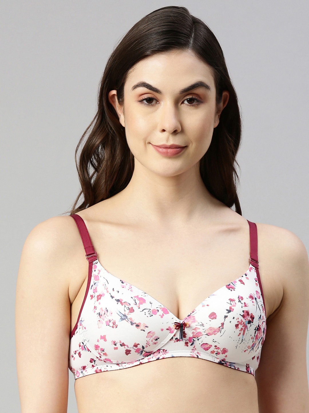 Enamor Women White Padded Non-Wired Perfect Plunge T-Shirt Bra With Detachable Straps, Multi
Enamor Women White Padded Non-Wired Perfect Plunge T-Shirt Bra With Detachable Straps, Multi