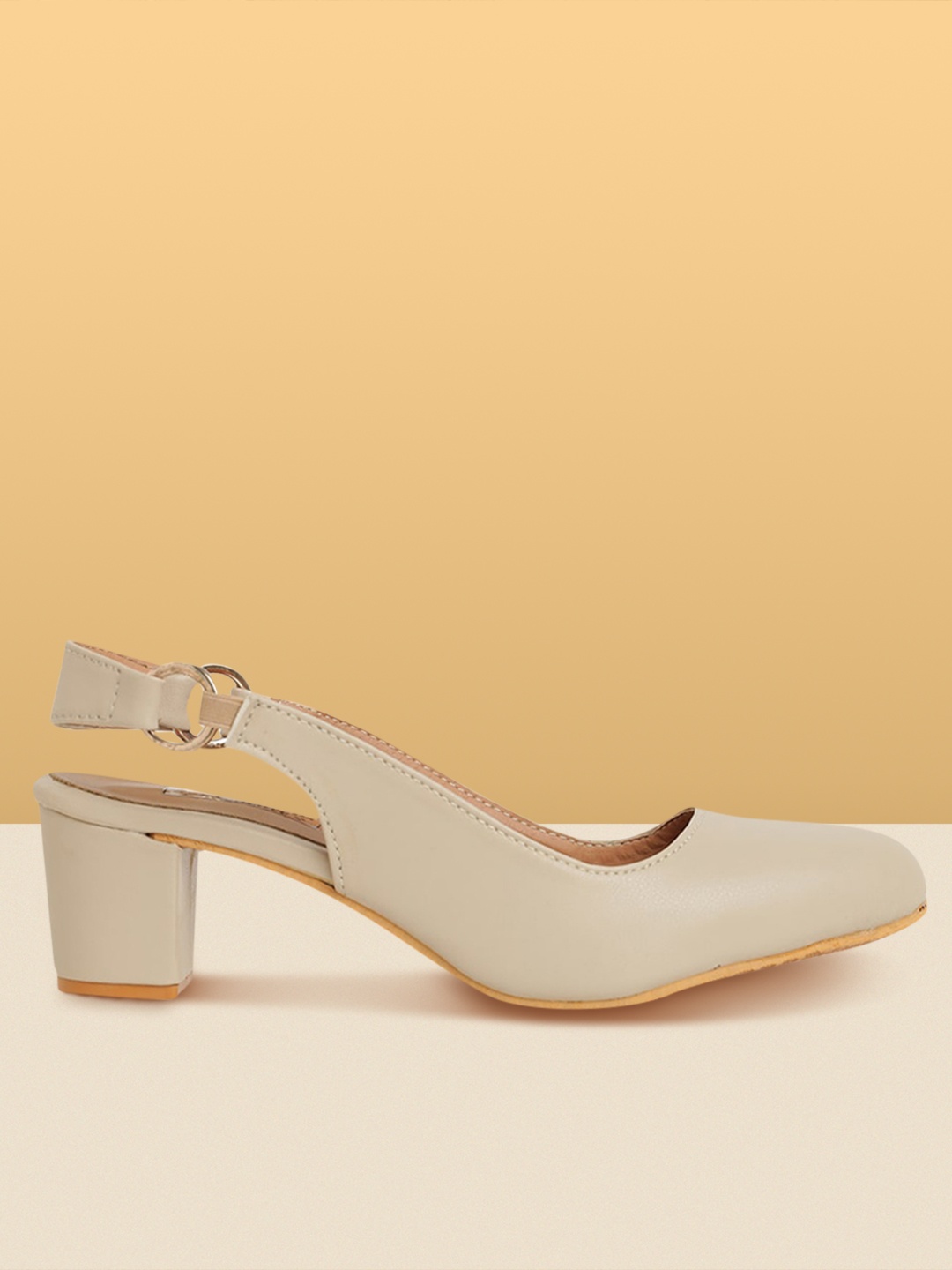 LONDON STEPS Women Nude Solid Pumps
