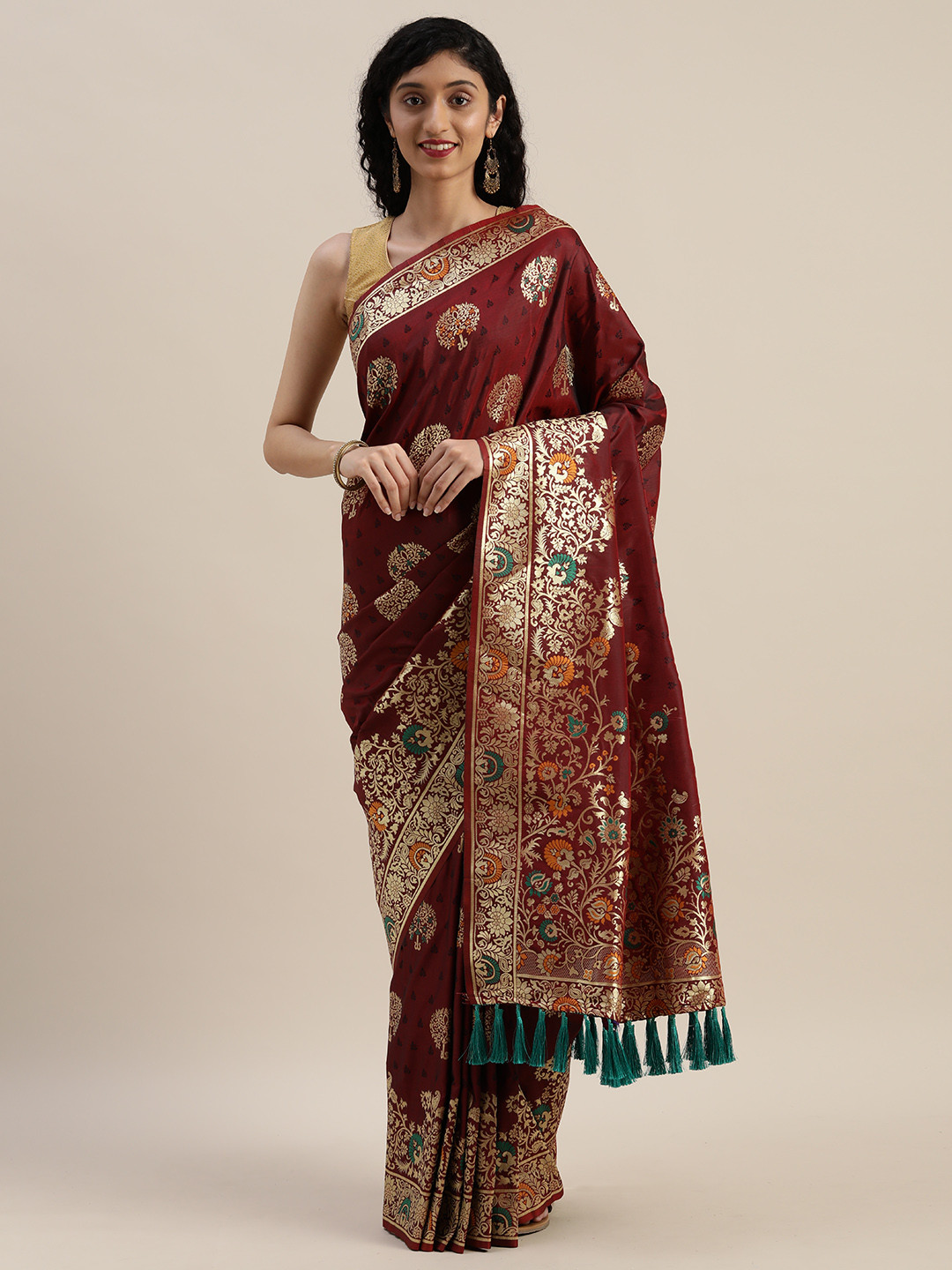VASTRANAND Maroon & Gold-Coloured Silk Blend Woven Design Kanjeevaram Celebrity Saree
VASTRANAND Maroon & Gold-Coloured Silk Blend Woven Design Kanjeevaram Celebrity Saree