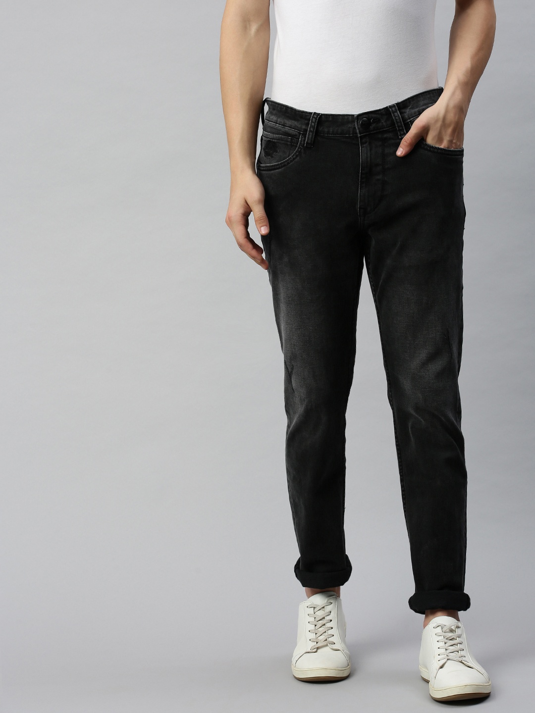 U.S. Polo Assn. Denim Co. Men Black Slim Tapered Fit Mid-Rise Clean Look Stretchable Jeans
U.S. Polo Assn. Denim Co. Men Black Slim Tapered Fit Mid-Rise Clean Look Stretchable Jeans