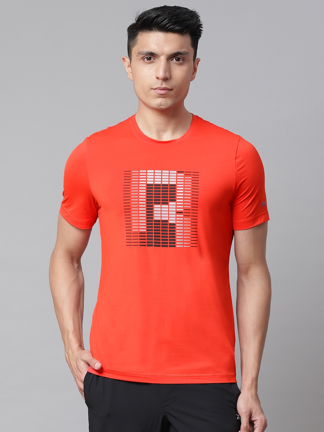 Reebok Men Coral Red Printed Run Activchill Slim Fit Graphic T-shirt