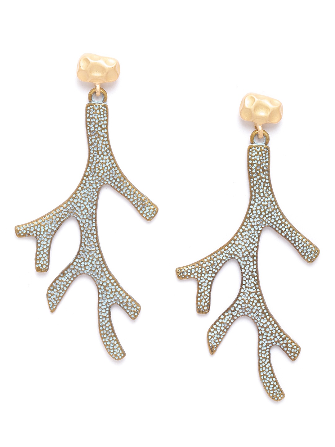 DIVA WALK EXCLUSIVE Blue Gold-Plated Textured Handcrafted Antlers Shaped Drop Earrings
DIVA WALK EXCLUSIVE Blue Gold-Plated Textured Handcrafted Antlers Shaped Drop Earrings