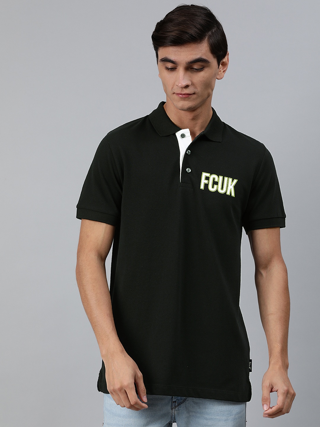 French Connection Men Black Slim Fit Solid Polo Collar Pure Cotton T-shirt with Printed Detail
French Connection Men Black Slim Fit Solid Polo Collar Pure Cotton T-shirt with Printed Detail