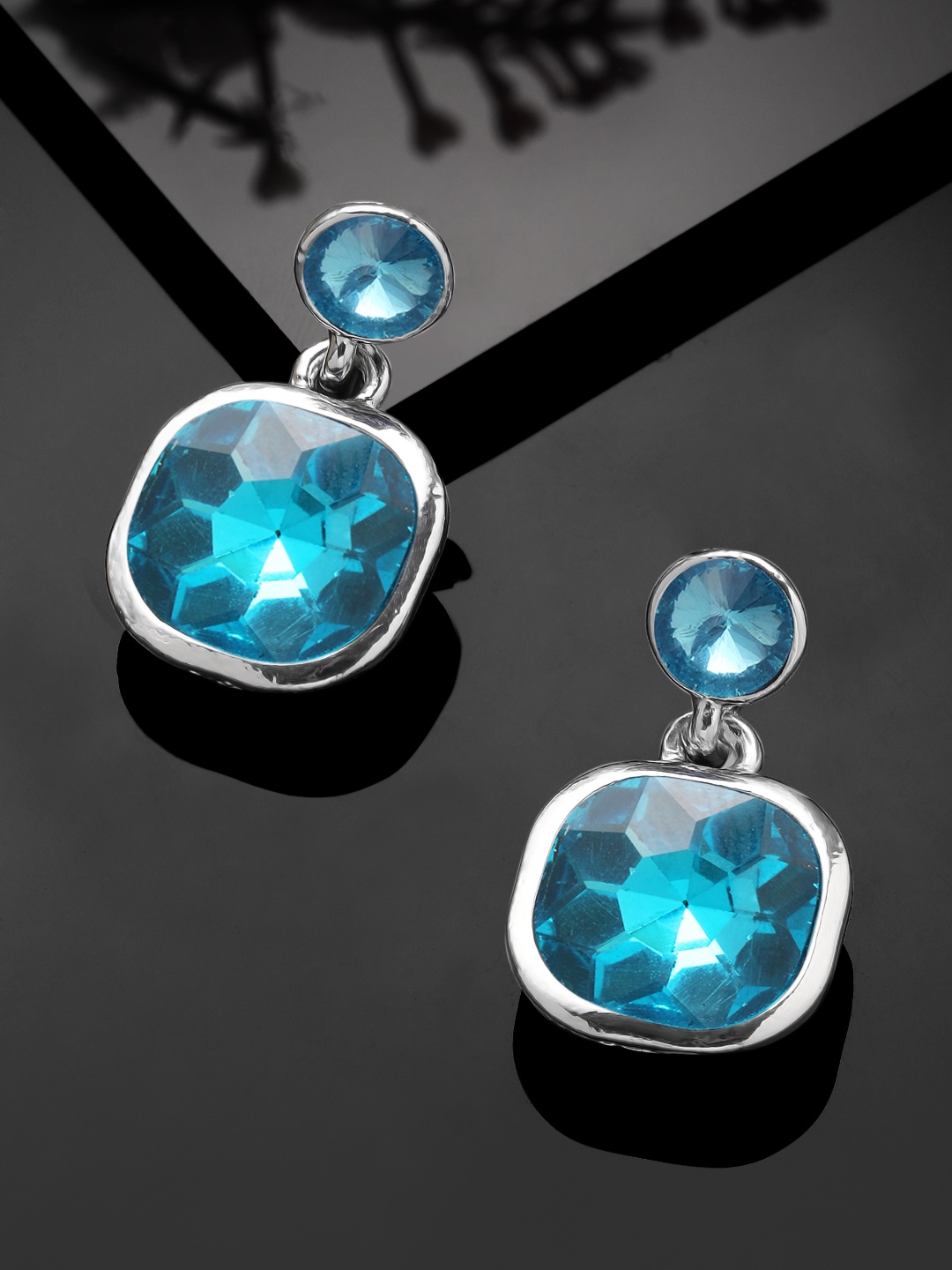 TOKYO TALKIES X rubans FASHION ACCESSORIES Silver Plated Blue Classic Drop Earrings
TOKYO TALKIES X rubans FASHION ACCESSORIES Silver Plated Blue Classic Drop Earrings
