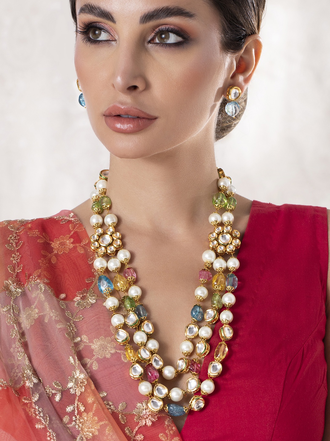 rubans LUXURY 22K Gold-Plated Off-White Pearl & Gem Stone-Beaded Handcrafted Layered Jewellery Set
rubans LUXURY 22K Gold-Plated Off-White Pearl & Gem Stone-Beaded Handcrafted Layered Jewellery Set