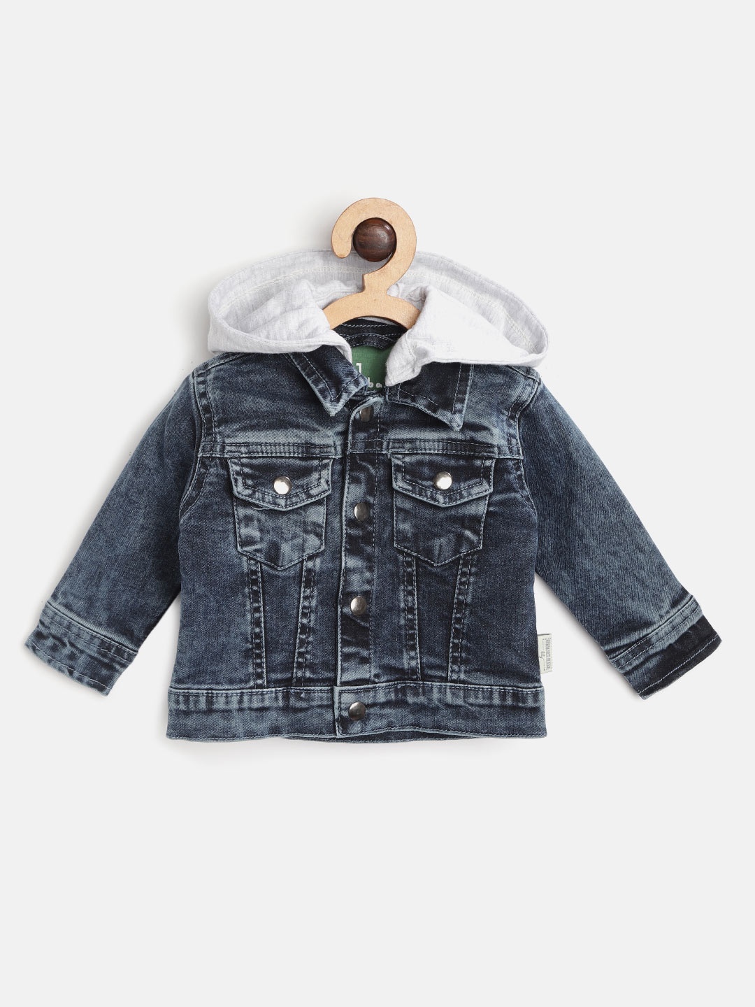 Gini and Jony Boys Navy Blue Solid Denim Jacket With Detachable Hood & Applique Detail
Gini and Jony Boys Navy Blue Solid Denim Jacket With Detachable Hood & Applique Detail
