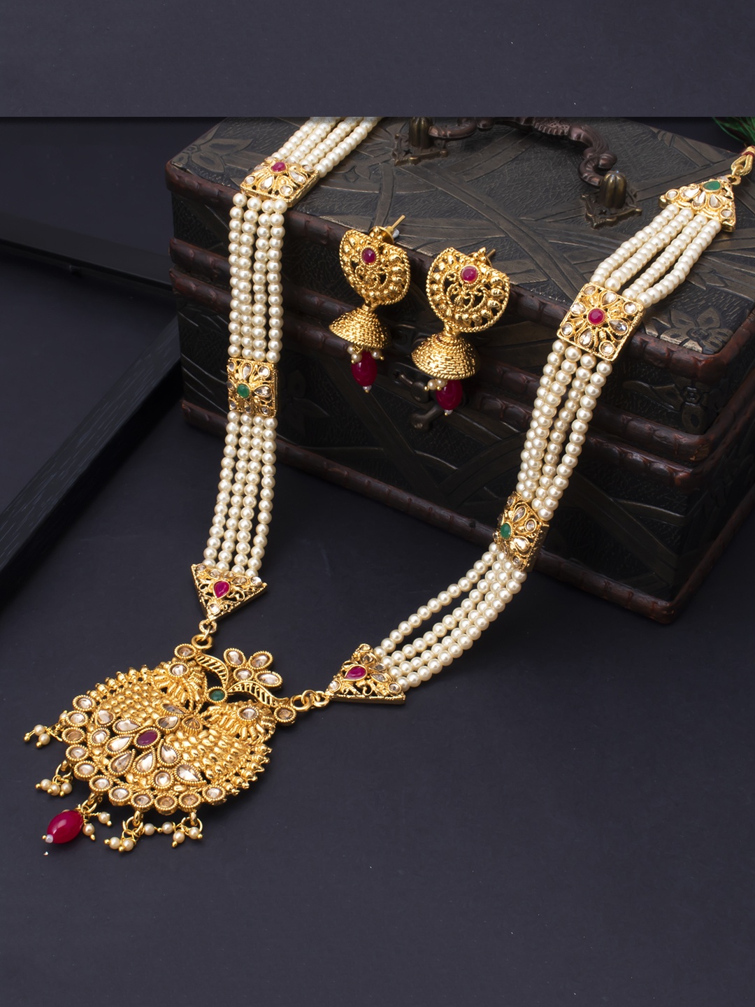 Sukkhi LCT Gold-Plated White & Red Stone-Studded Pearl Beaded Long Haram Jewellery Set
Sukkhi LCT Gold-Plated White & Red Stone-Studded Pearl Beaded Long Haram Jewellery Set