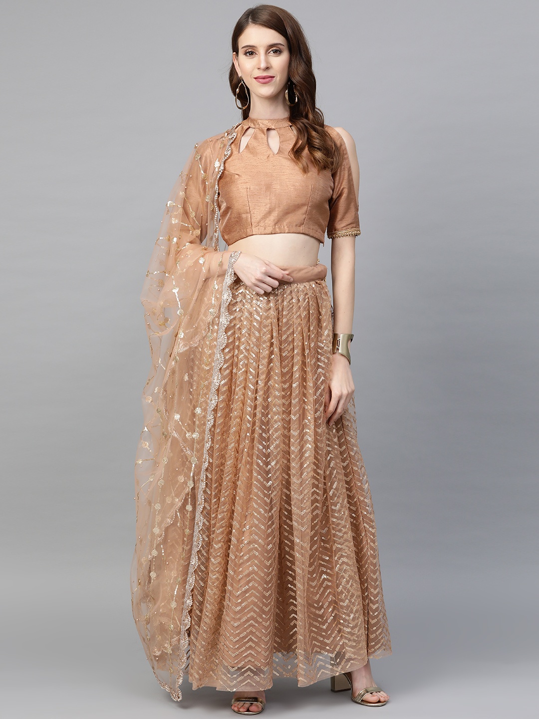 SHOPGARB Beige & Golden Zari Embellished Semi-Stitched Lehenga & Blouse with Dupatta
SHOPGARB Beige & Golden Zari Embellished Semi-Stitched Lehenga & Blouse with Dupatta
