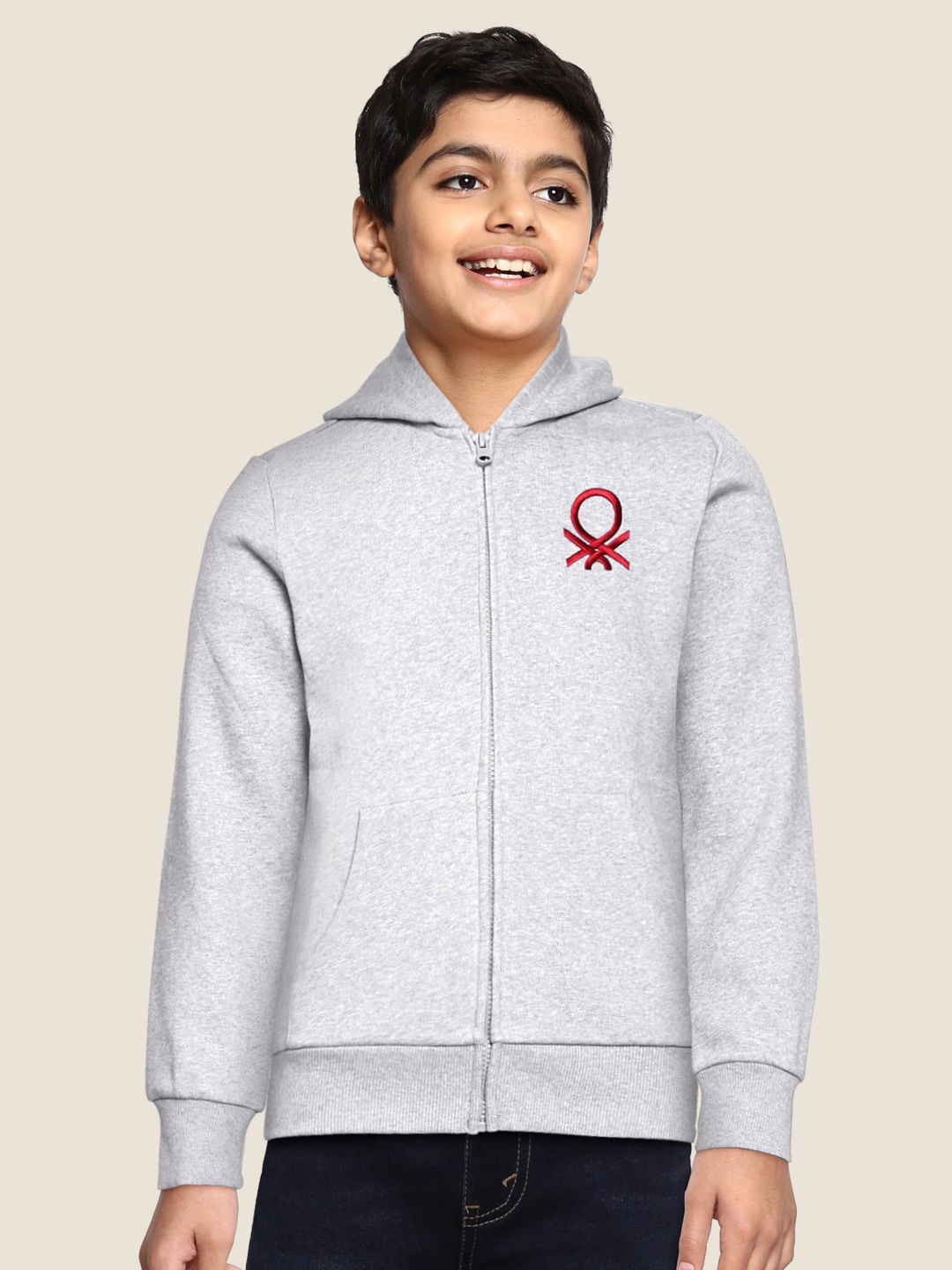 United Colors of Benetton Boys Grey Melange Solid Hooded Sweatshirt Embroidered Detail
United Colors of Benetton Boys Grey Melange Solid Hooded Sweatshirt Embroidered Detail
