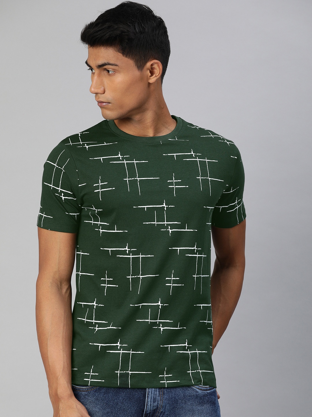 Urbano Fashion Men Green White Slim Fit Geometric Printed Round Neck Pure Cotton T-shirt
Urbano Fashion Men Green White Slim Fit Geometric Printed Round Neck Pure Cotton T-shirt