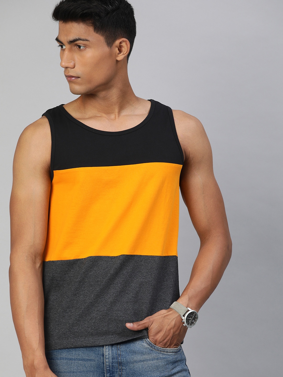 Urbano Fashion Men Black Mustard Yellow Slim Fit Colourblocked Sleeveless Pure Cotton T-shirt
Urbano Fashion Men Black Mustard Yellow Slim Fit Colourblocked Sleeveless Pure Cotton T-shirt