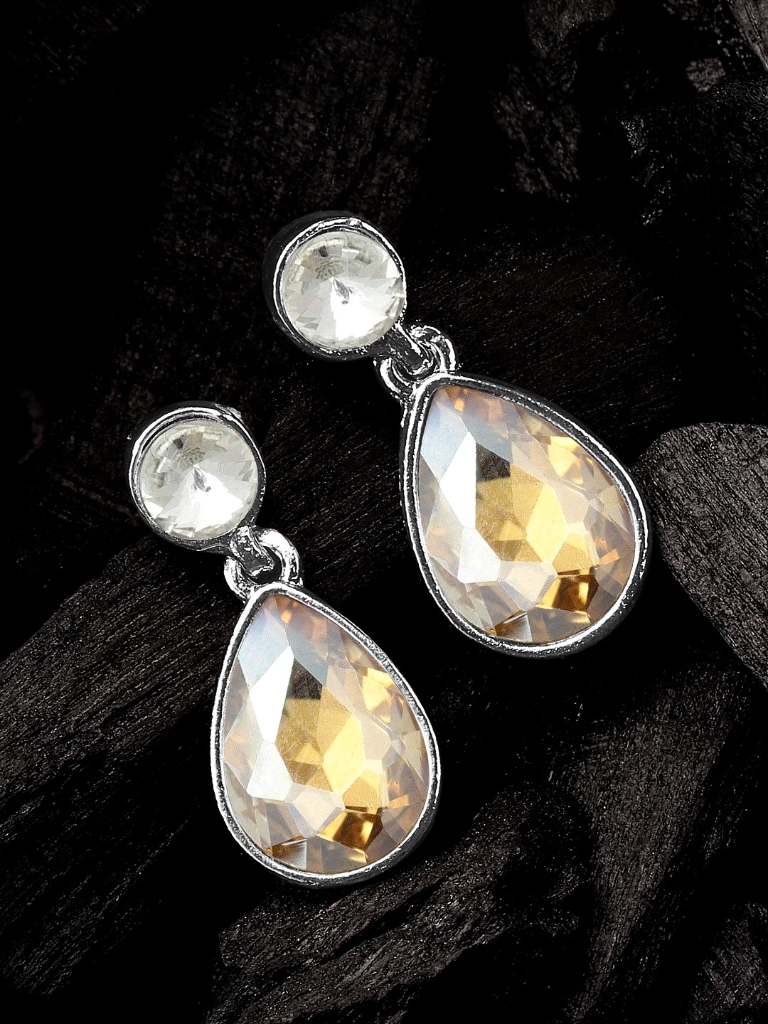 TOKYO TALKIES X rubans FASHION ACCESSORIES Silver-Plated & Gold-Toned Oval Drop Earrings
TOKYO TALKIES X rubans FASHION ACCESSORIES Silver-Plated & Gold-Toned Oval Drop Earrings
