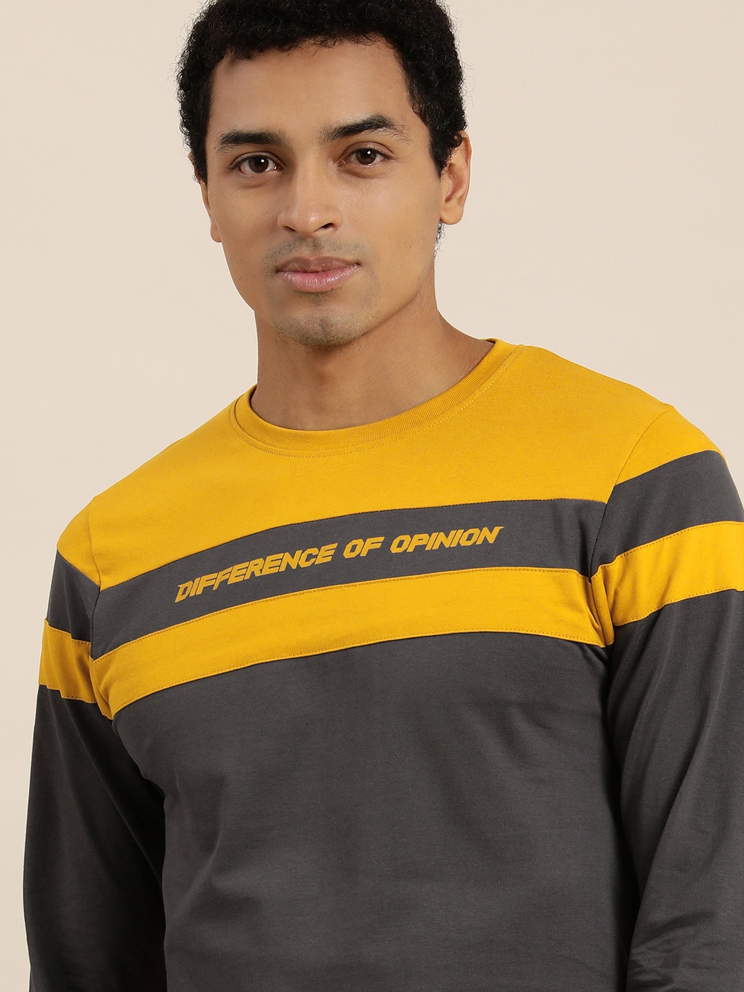 Difference of Opinion Men Mustard Yellow Charcoal Grey Colourblocked Round Neck Pure Cotton T-shirt
Difference of Opinion Men Mustard Yellow Charcoal Grey Colourblocked Round Neck Pure Cotton T-shirt