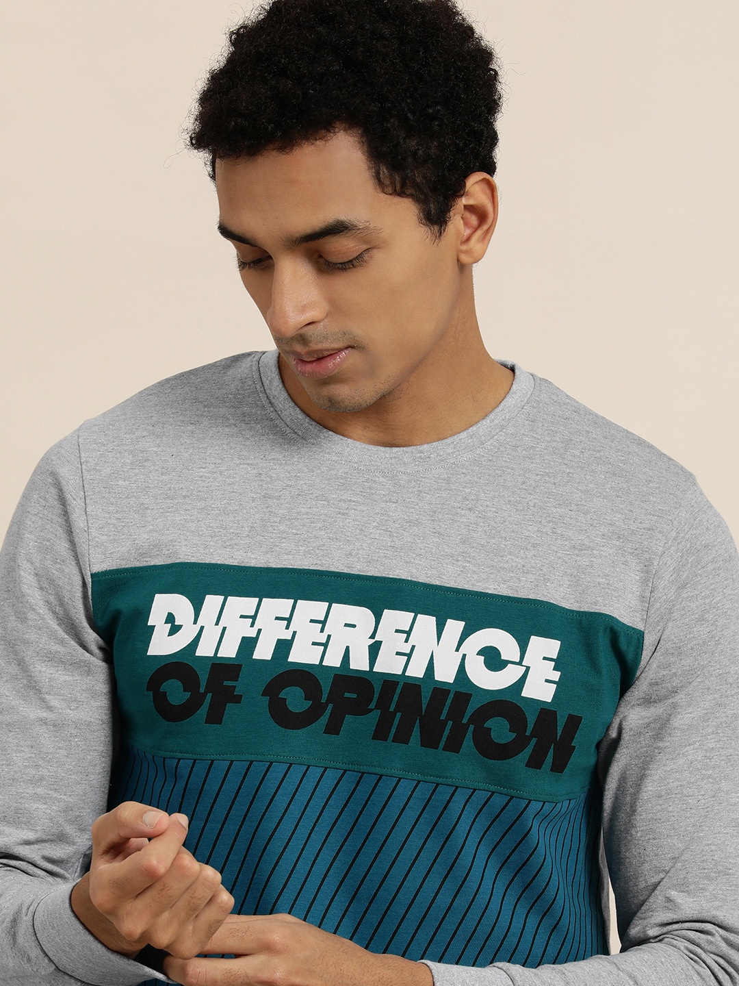 Difference of Opinion Men Teal Blue Grey Melange Pure Cotton Striped Round Neck Pure Cotton T-shirt
Difference of Opinion Men Teal Blue Grey Melange Pure Cotton Striped Round Neck Pure Cotton T-shirt