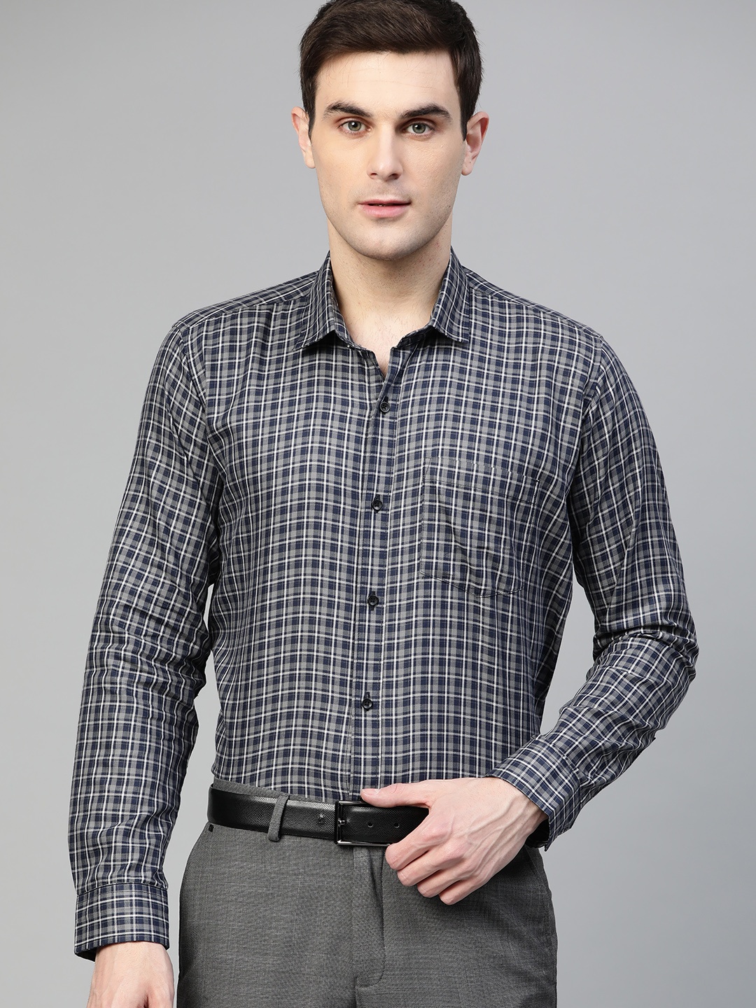 DENNISON Men Navy Blue & Grey Smart Slim Fit Pure Cotton Twill Weave Checked Formal Shirt
DENNISON Men Navy Blue & Grey Smart Slim Fit Pure Cotton Twill Weave Checked Formal Shirt