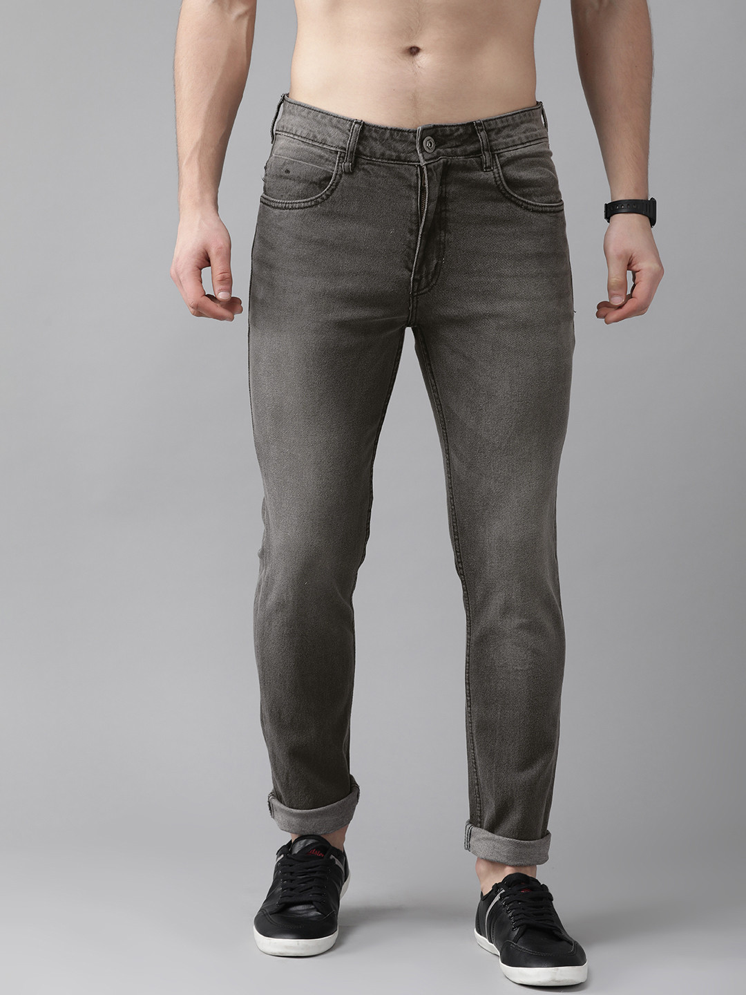 The Roadster Lifestyle Co Men Charcoal Grey Skinny Fit Mid-Rise Clean Look Stretchable Jeans
The Roadster Lifestyle Co Men Charcoal Grey Skinny Fit Mid-Rise Clean Look Stretchable Jeans