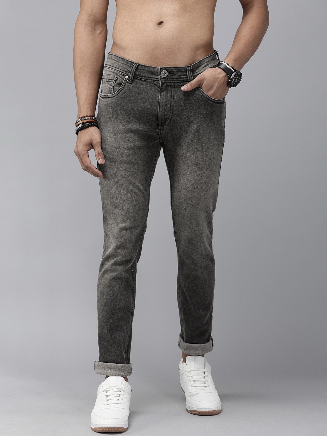 The Roadster Lifestyle Co Men Charcoal Grey Skinny Fit Mid-Rise Clean Look Stretchable Jeans
The Roadster Lifestyle Co Men Charcoal Grey Skinny Fit Mid-Rise Clean Look Stretchable Jeans