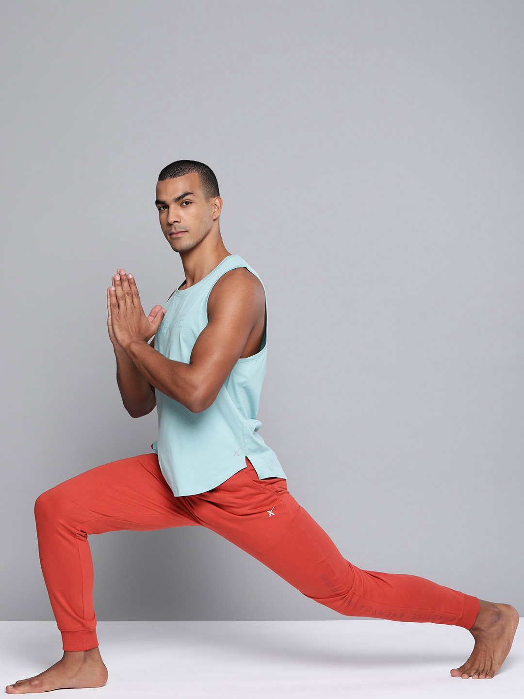 HRX By Hrithik Roshan Men Tandoori Spice Solid Slim Fit Organic Cotton Antimicrobial Yoga Joggers, Rust
HRX By Hrithik Roshan Men Tandoori Spice Solid Slim Fit Organic Cotton Antimicrobial Yoga Joggers, Rust