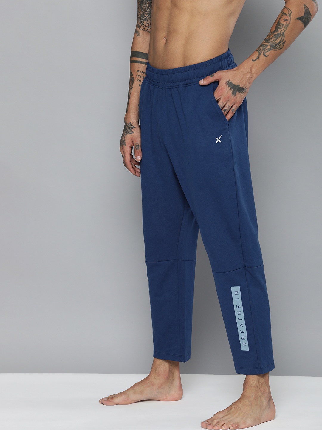HRX By Hrithik Roshan Men Estate Blue Solid Oversized Organic Cotton Yoga Track Pants
HRX By Hrithik Roshan Men Estate Blue Solid Oversized Organic Cotton Yoga Track Pants
