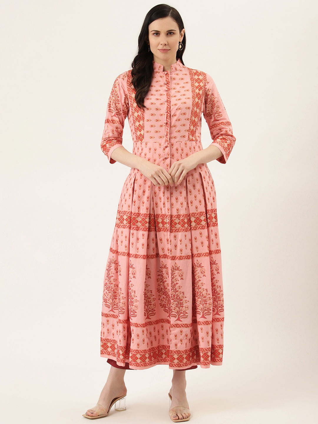 Sera Women Peach-Coloured & Red Ethnic Motifs Print Pure Cotton Front Slit A-Line Kurta
Sera Women Peach-Coloured & Red Ethnic Motifs Print Pure Cotton Front Slit A-Line Kurta