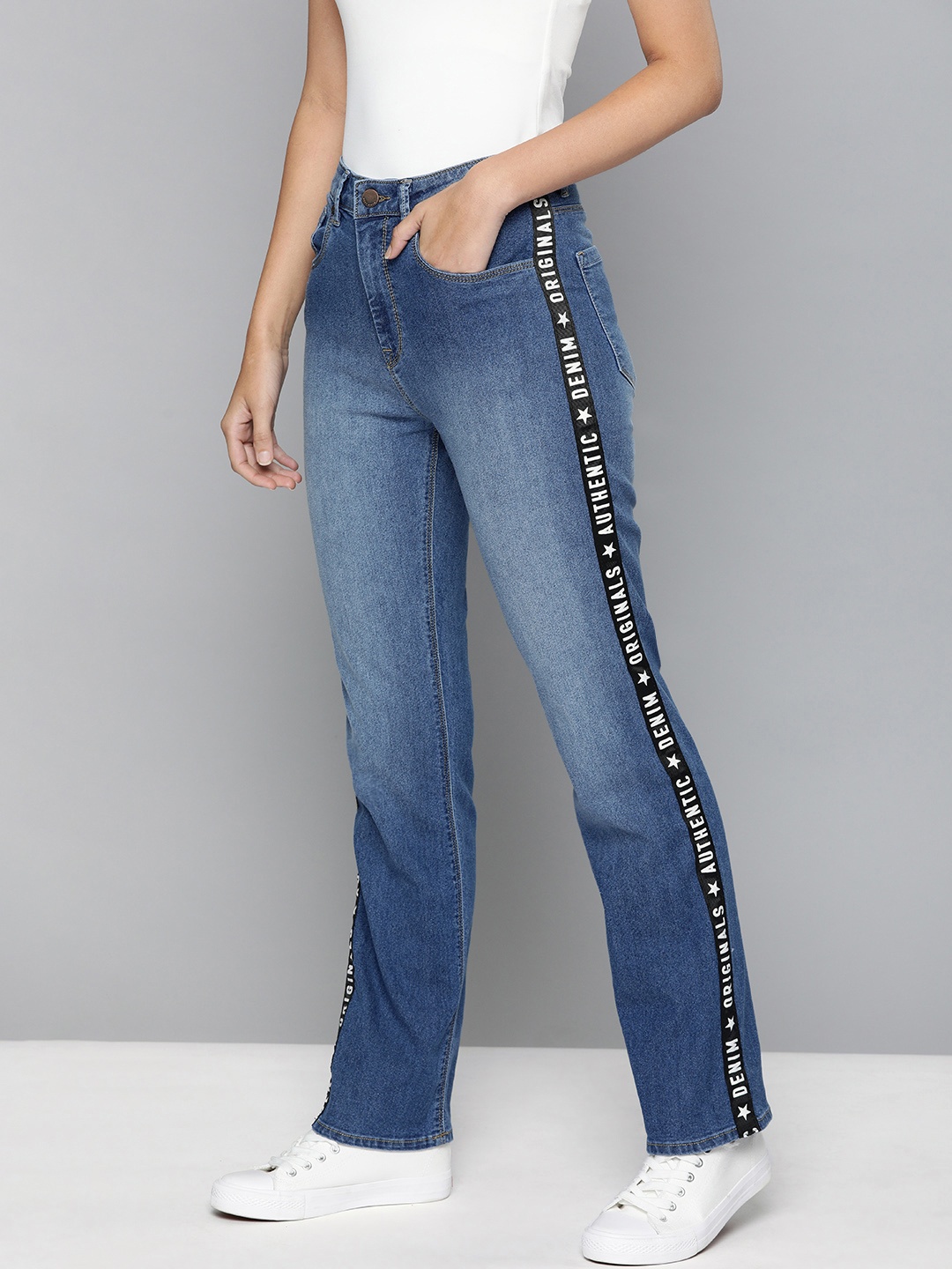 HERE&NOW Women Blue Straight Fit Mid-Rise Clean Look Stretchable Side Tape Detail Jeans
HERE&NOW Women Blue Straight Fit Mid-Rise Clean Look Stretchable Side Tape Detail Jeans
