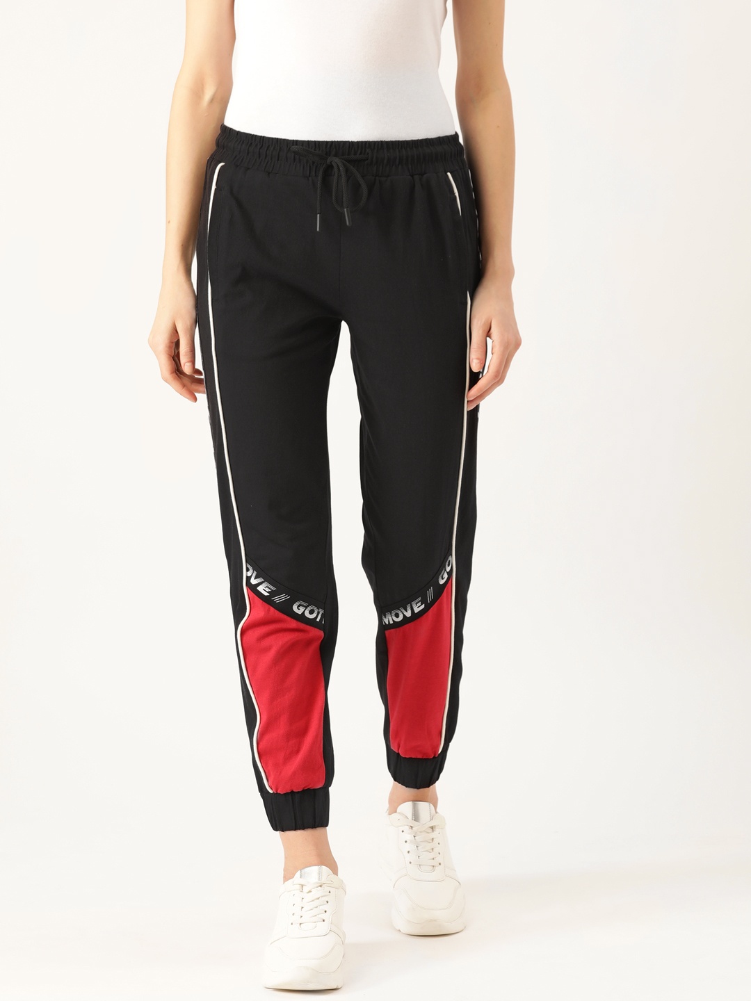 DressBerry Women Black & Red Regular Colourblock Crop Joggers With Printed Side Stripes
DressBerry Women Black & Red Regular Colourblock Crop Joggers With Printed Side Stripes