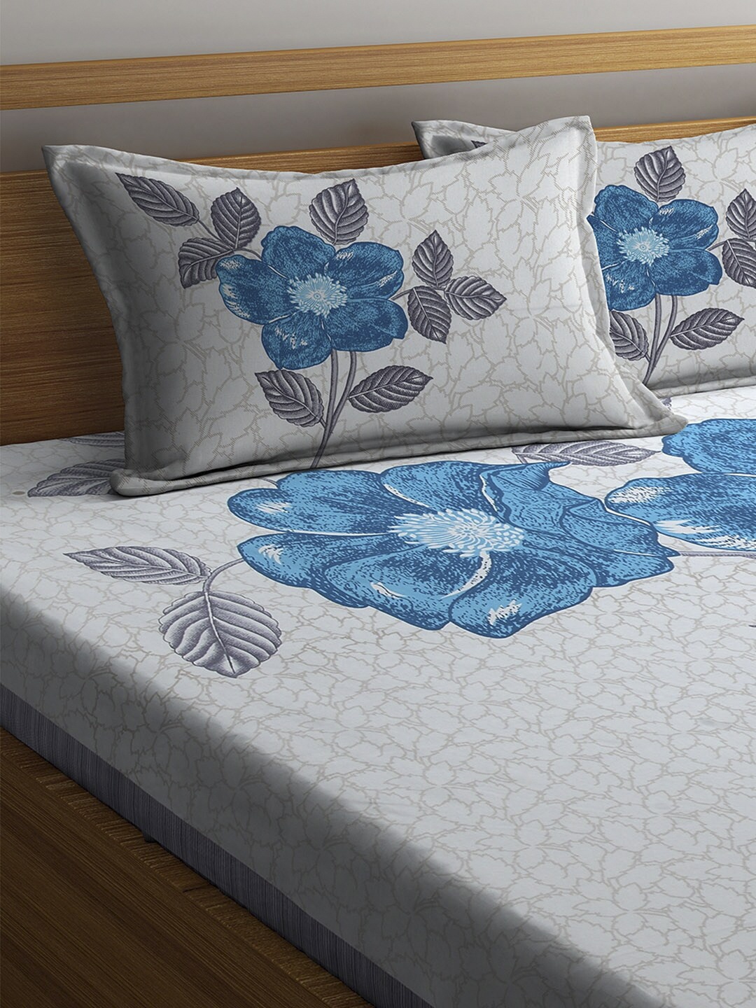 LIVING ROOTS Grey & Blue Floral Print Jaipuri Rajasthani Double Bedsheet With 2 Pillow Covers
LIVING ROOTS Grey & Blue Floral Print Jaipuri Rajasthani Double Bedsheet With 2 Pillow Covers