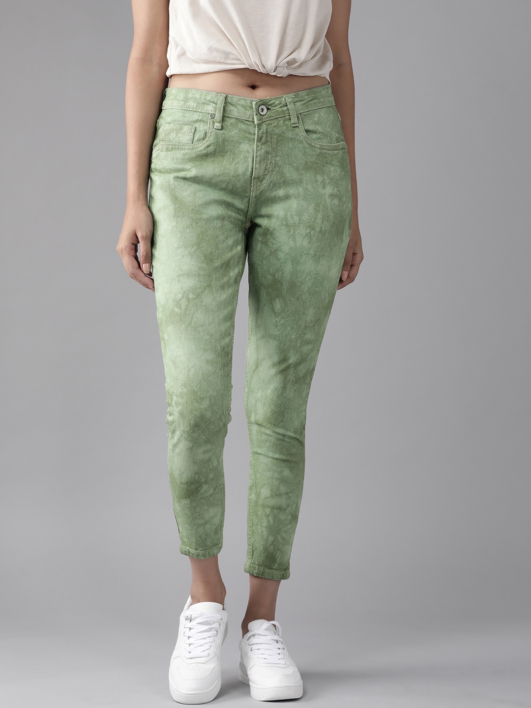 The Roadster Lifestyle Co Women Green Skinny Fit Psychedelic Tie Dye Mid-Rise Clean Look Stretchable Jeans
The Roadster Lifestyle Co Women Green Skinny Fit Psychedelic Tie Dye Mid-Rise Clean Look Stretchable Jeans