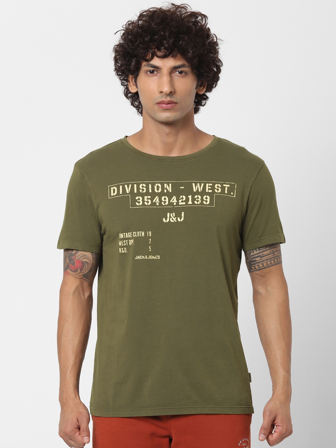 Jack Jones Men Olive Green Regular Fit Printed Round Neck Sustainable Pure Cotton T-shirt
Jack Jones Men Olive Green Regular Fit Printed Round Neck Sustainable Pure Cotton T-shirt