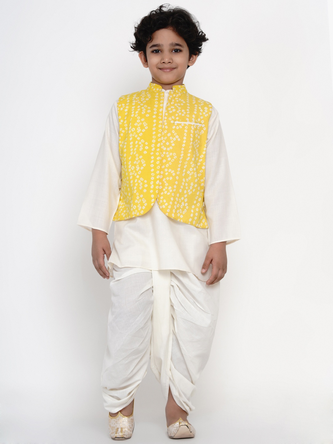 Bittu By Bhama Boys Off-White & Yellow Printed Kurta with Dhoti Pants & Nehru Jacket
Bittu By Bhama Boys Off-White & Yellow Printed Kurta with Dhoti Pants & Nehru Jacket