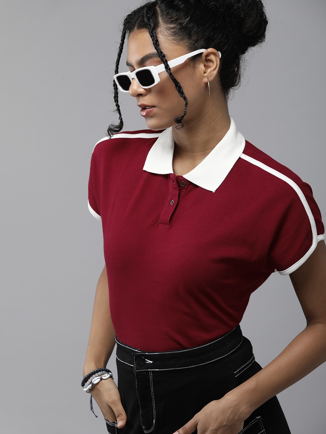 The Roadster Lifestyle Co. Women Maroon & White Colourblocked Polo Collar Casual T-shirt
The Roadster Lifestyle Co. Women Maroon & White Colourblocked Polo Collar Casual T-shirt