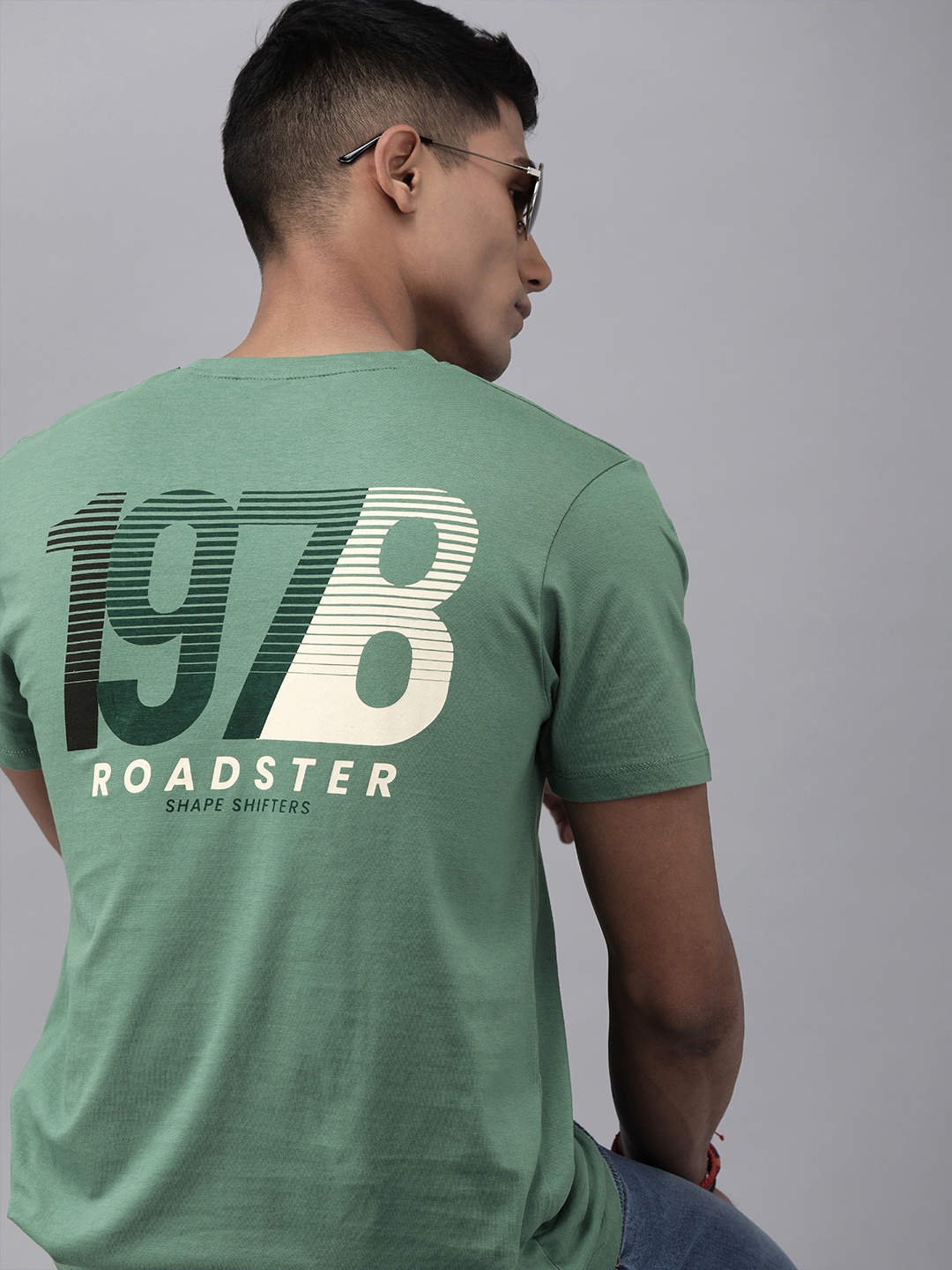 The Roadster Lifestyle Co Men Sea Green Back Printed Round Neck Pure Cotton T-shirt
The Roadster Lifestyle Co Men Sea Green Back Printed Round Neck Pure Cotton T-shirt