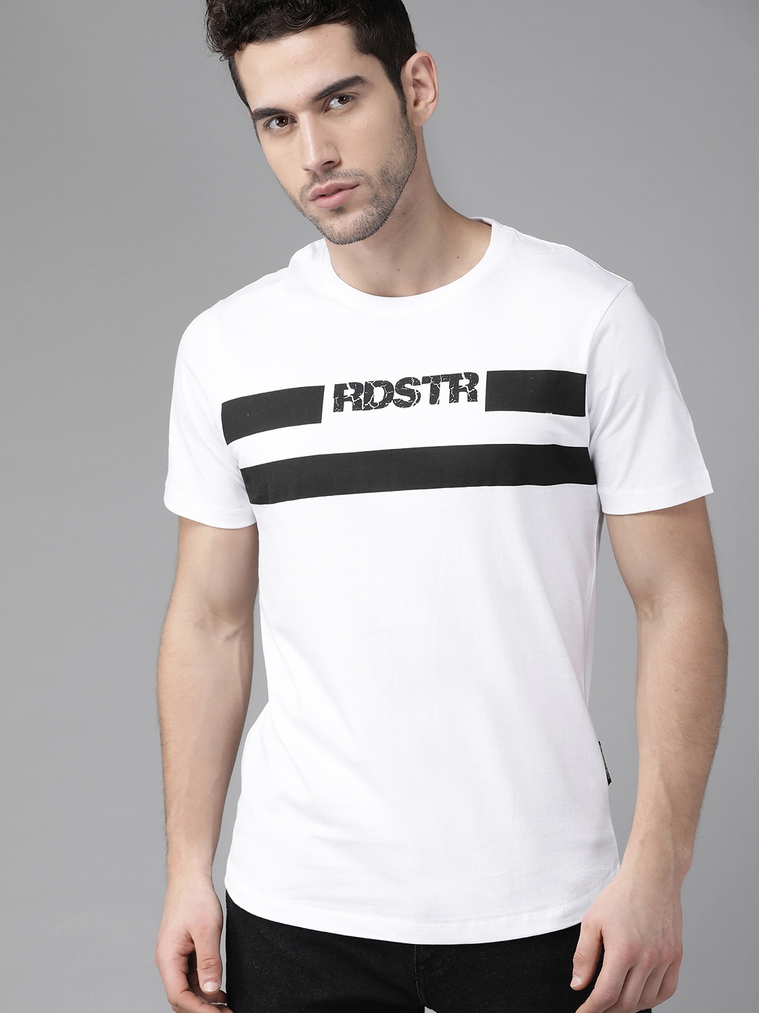 The Roadster Lifestyle Co Men White Pure Cotton Brand Logo Print Round Neck T-shirt
The Roadster Lifestyle Co Men White Pure Cotton Brand Logo Print Round Neck T-shirt