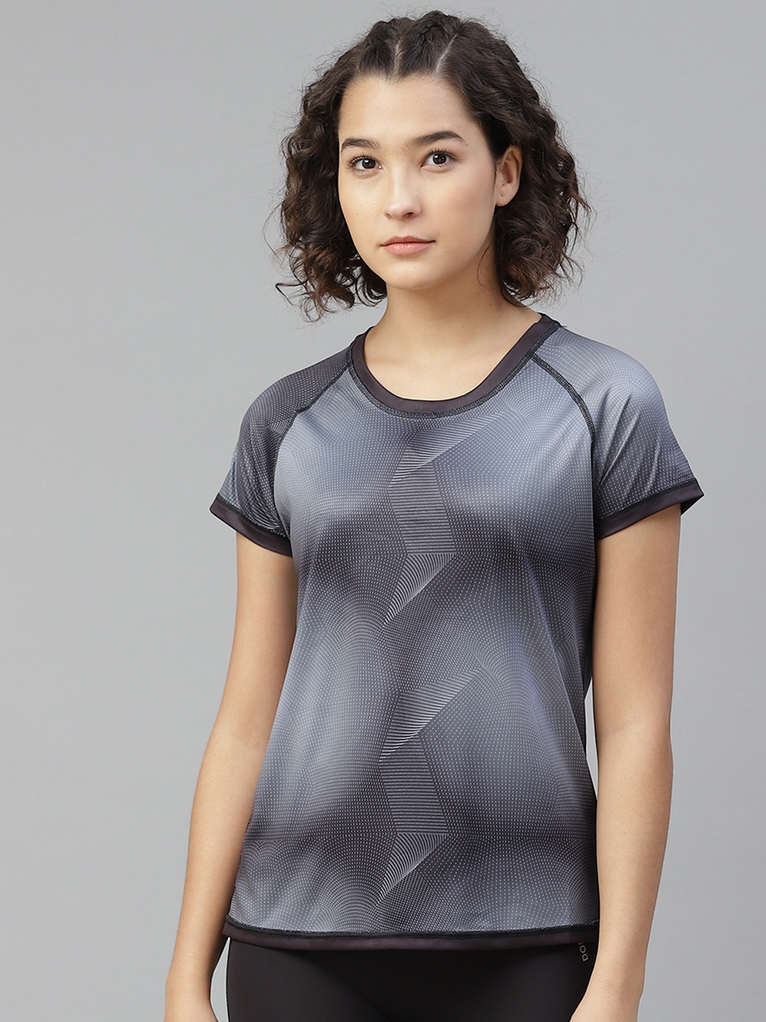 HRX by Hrithik Roshan Women Grey Aop Reversible Rapid-Dry Antimicrobial Training T-shirt
HRX by Hrithik Roshan Women Grey Aop Reversible Rapid-Dry Antimicrobial Training T-shirt