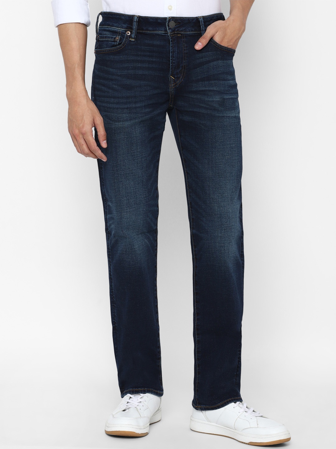 AMERICAN EAGLE OUTFITTERS Men Navy Blue Slim Fit Mid-Rise Clean Look Stretchable Jeans
AMERICAN EAGLE OUTFITTERS Men Navy Blue Slim Fit Mid-Rise Clean Look Stretchable Jeans