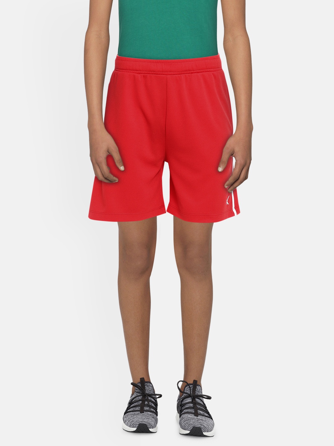 HRX By Hrithik Roshan U-17 Boys High Risk Red Solid Regular Fit Rapid-Dry Antimicrobial Active Shorts
HRX By Hrithik Roshan U-17 Boys High Risk Red Solid Regular Fit Rapid-Dry Antimicrobial Active Shorts