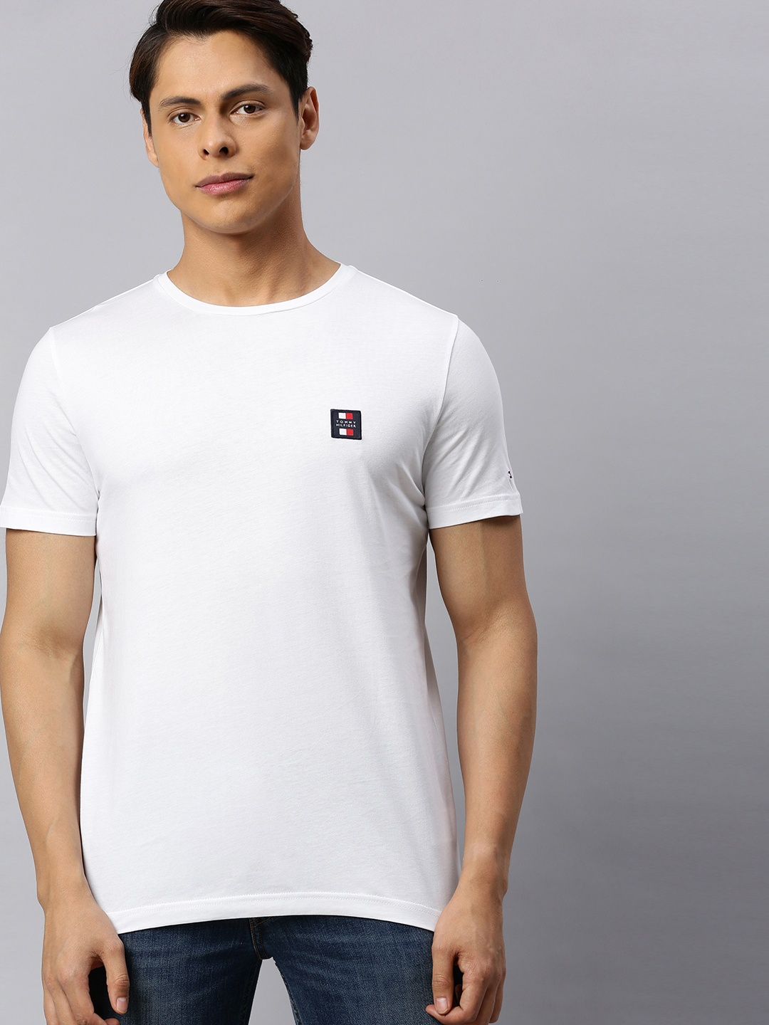 Tommy Hilfiger Men White Solid Round Neck T-shirt