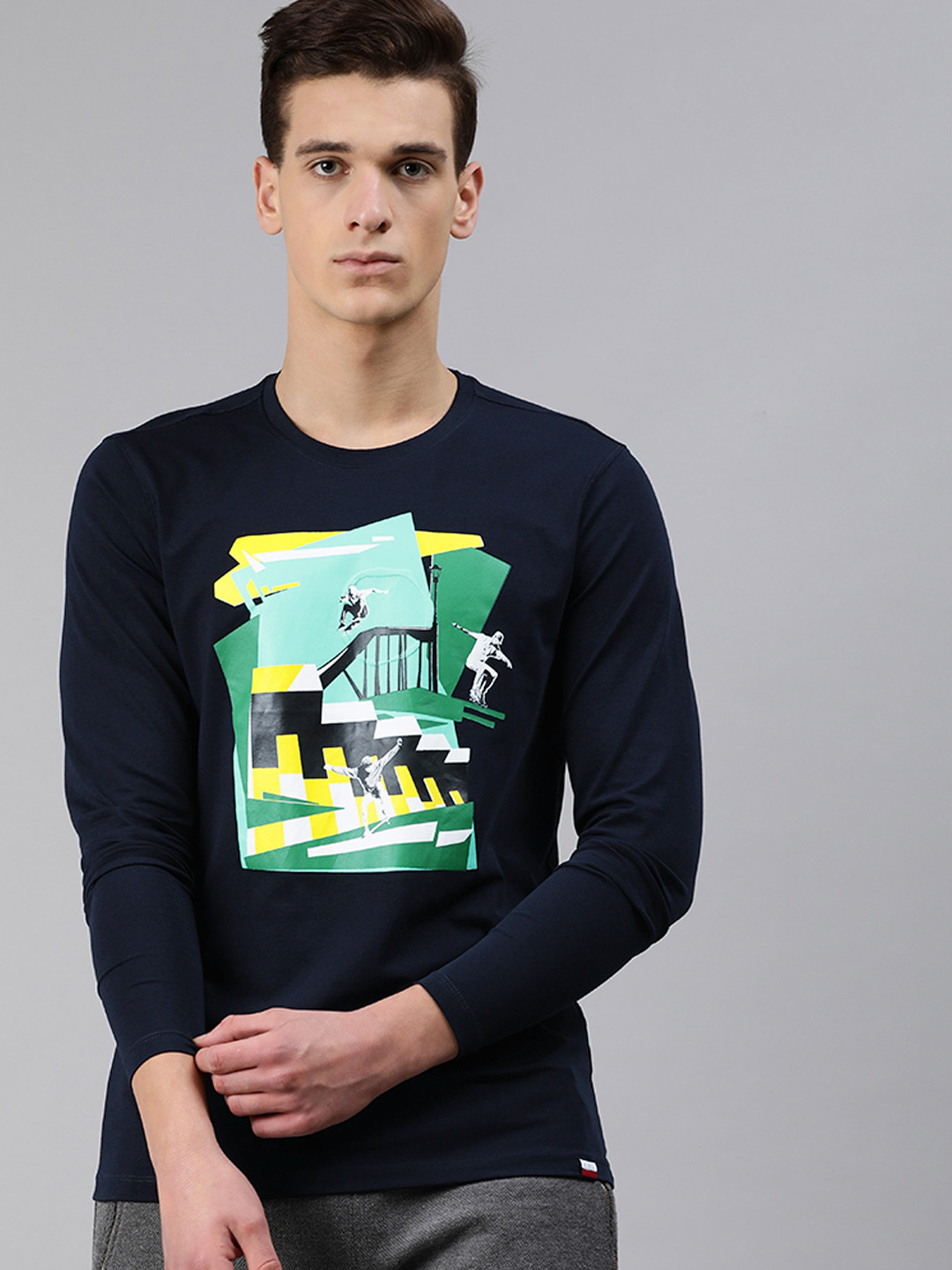 SPYKAR Men Navy Blue Printed Round Neck T-shirt
SPYKAR Men Navy Blue Printed Round Neck T-shirt