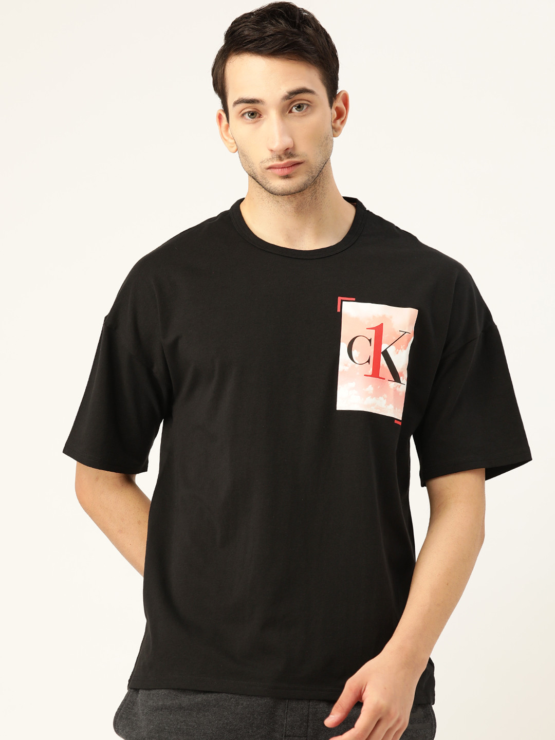 Calvin Klein Underwear Men Black Brand Logo Print Lounge T-shirt
Calvin Klein Underwear Men Black Brand Logo Print Lounge T-shirt