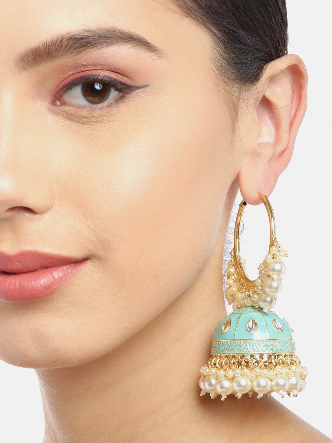 Melani Borsa Blue & Off-White Gold-Plated Kundan Studded & Beaded Handcrafted Jhumkas
Melani Borsa Blue & Off-White Gold-Plated Kundan Studded & Beaded Handcrafted Jhumkas
